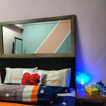 Yuyu Homestay Johor Bahru Exterior photo
